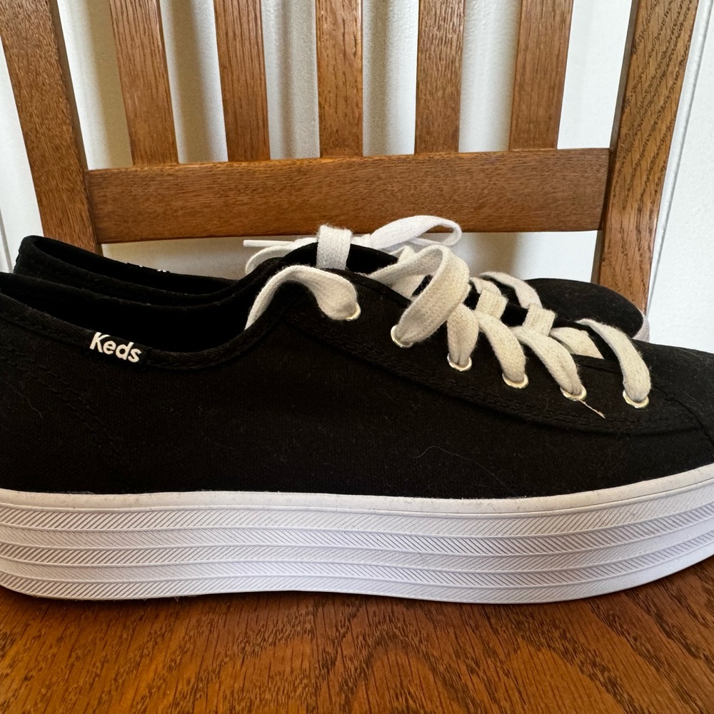 (Brand new) Keds women triple up size 7.5